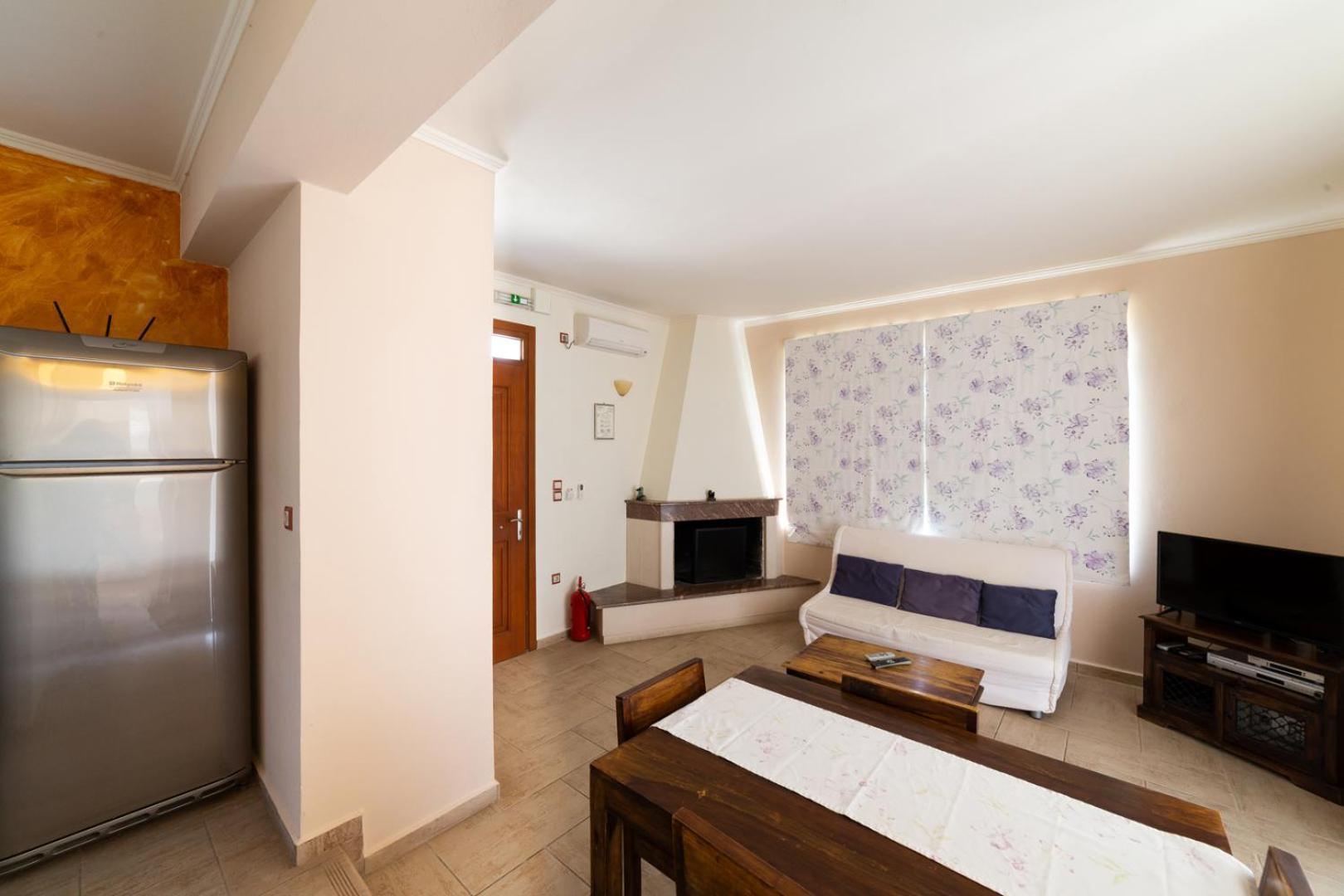 Apolafsi Aparthotel Lixouri Exterior photo