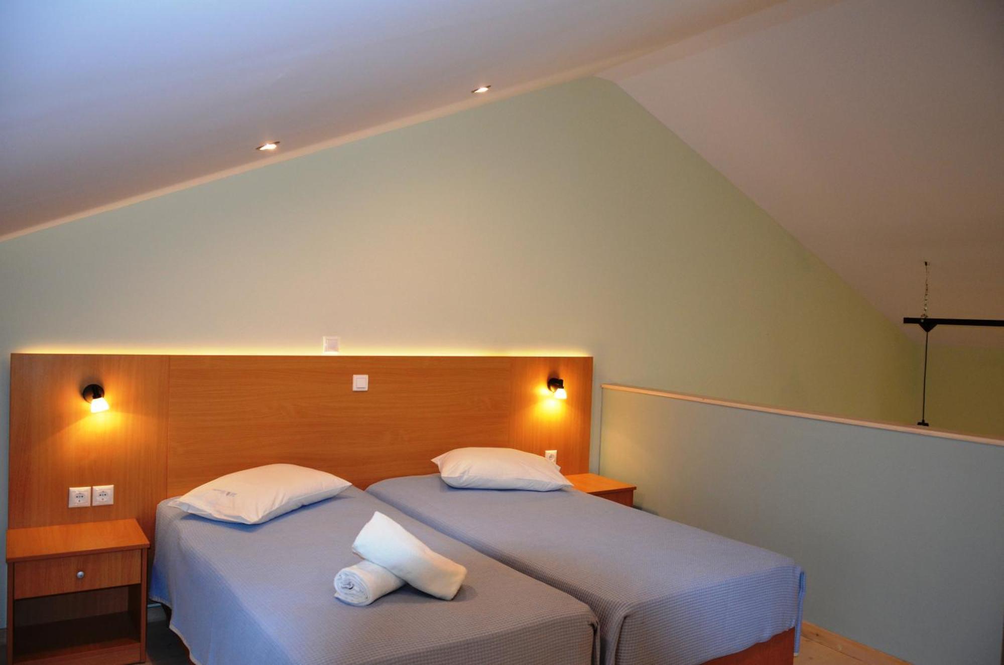 Apolafsi Aparthotel Lixouri Exterior photo